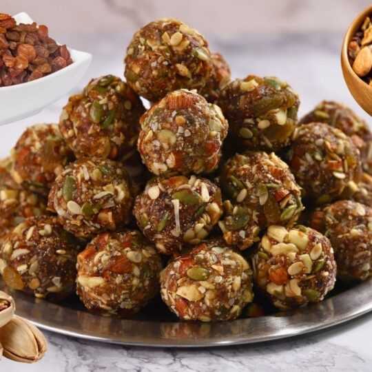 Dry Fruit Laddu